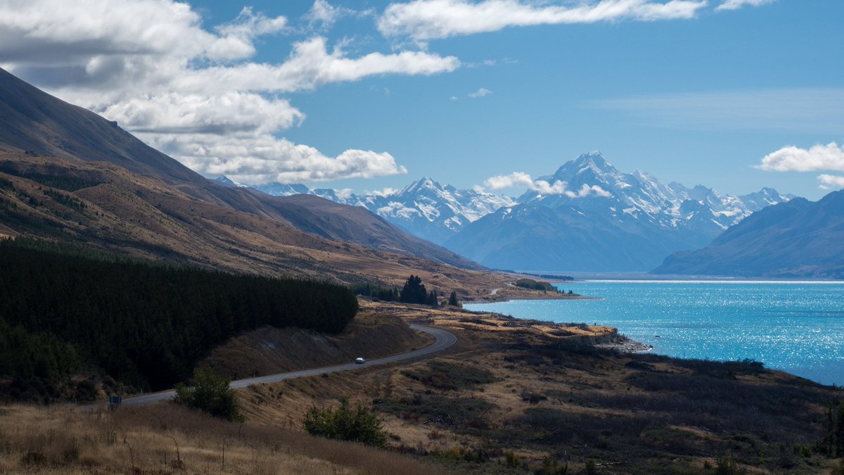 noahbradley's tweet image. 20GB+ of completely free reference photos. Use 'em for commercial or personal projects. No attribution required. gum.co/reference