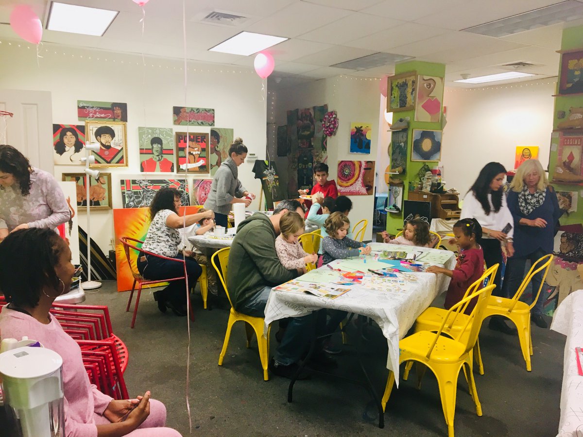 MakeItSpfld's tweet photo. Well, this is a first...Birthday party make-it style! Interested in renting Make-It for a private event? Contact us today. #minimakers #makeitaparty #makeitspringfield #handson #creativity #makerspace https://t.co/diGgdT6Osz https://t.co/s4nqaGvU7y