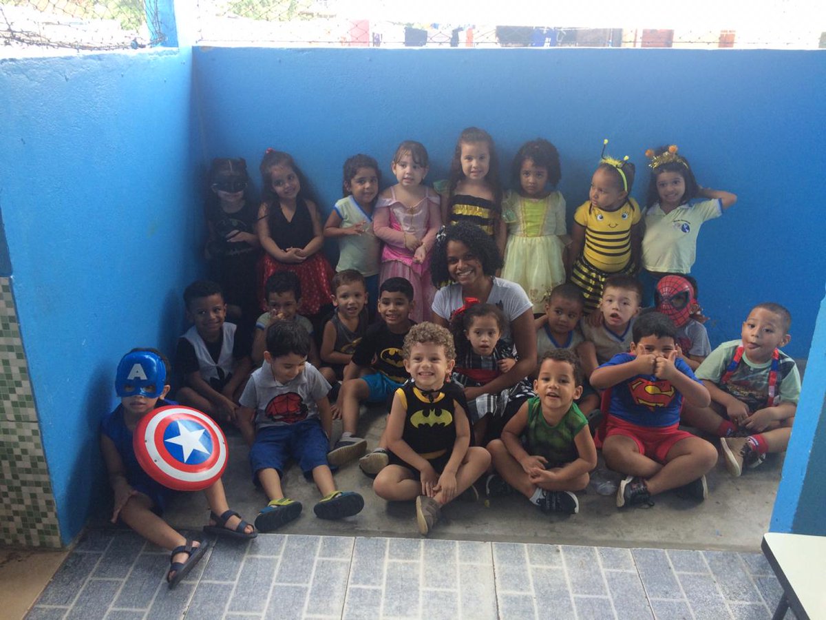 maedaMagali's tweet image. Me deixam LOUCA, mas não mexe com eles!

Tia Gabi ama, cuida, protege, educa, ensina, BRIGA❤

#Maternal2 #Bailinho #MundoEncantado