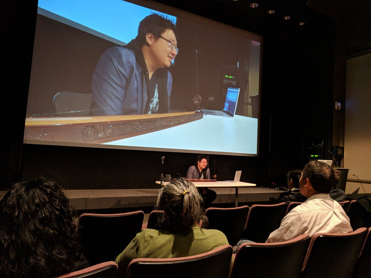 Nerdwiththehat's tweet image. Jason Nguyen - SoulGook - explaining artistic consciousness and this awesome instrument he brought @MITHackingArts #HackingArts2018