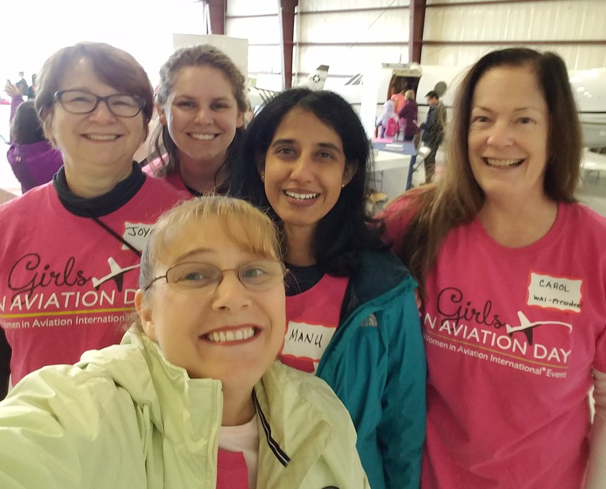 cbgnch's tweet photo. Great morning at Girl's in Aviation Day #Utc #wearepw #utas #WomenInAviation #SWEhartford https://t.co/rWMJCtijui