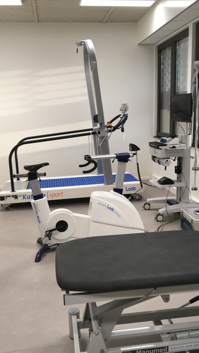 Lode_Holding_BV's tweet image. Vandaag de feestelijke opening van het Topsportzorgcentrum! Vanaf nu kunnen sporters terecht bij Het Omnium voor sportbegeleiding op maat! #HetOmnium #Herstellen #Presteren #Fitzijn