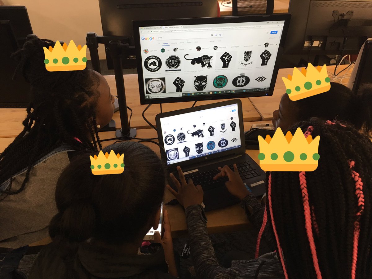 VolunteerBGCNYC's tweet photo. #AshantiQueens decided on a crown for their 3D printing project.
#WakandaByDesign 
Julia👑Jael👑Marley👑Anaiah. 👑#BGCNY2018 https://t.co/x11JzmdK4G