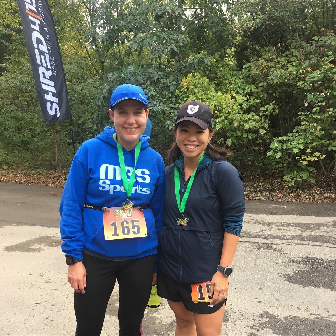 lilmunchkinbutt's tweet photo. Won a free race entry to Safari 5K!  🥇female!  Probably the only time that will happen.  😂  Fun way to spend my morning after a night of boozy popsicles! 😬#mrtt #cbusmrtt #naflagvisorfarmteam #squadrunner #bamr https://t.co/tFvhfa5pCR