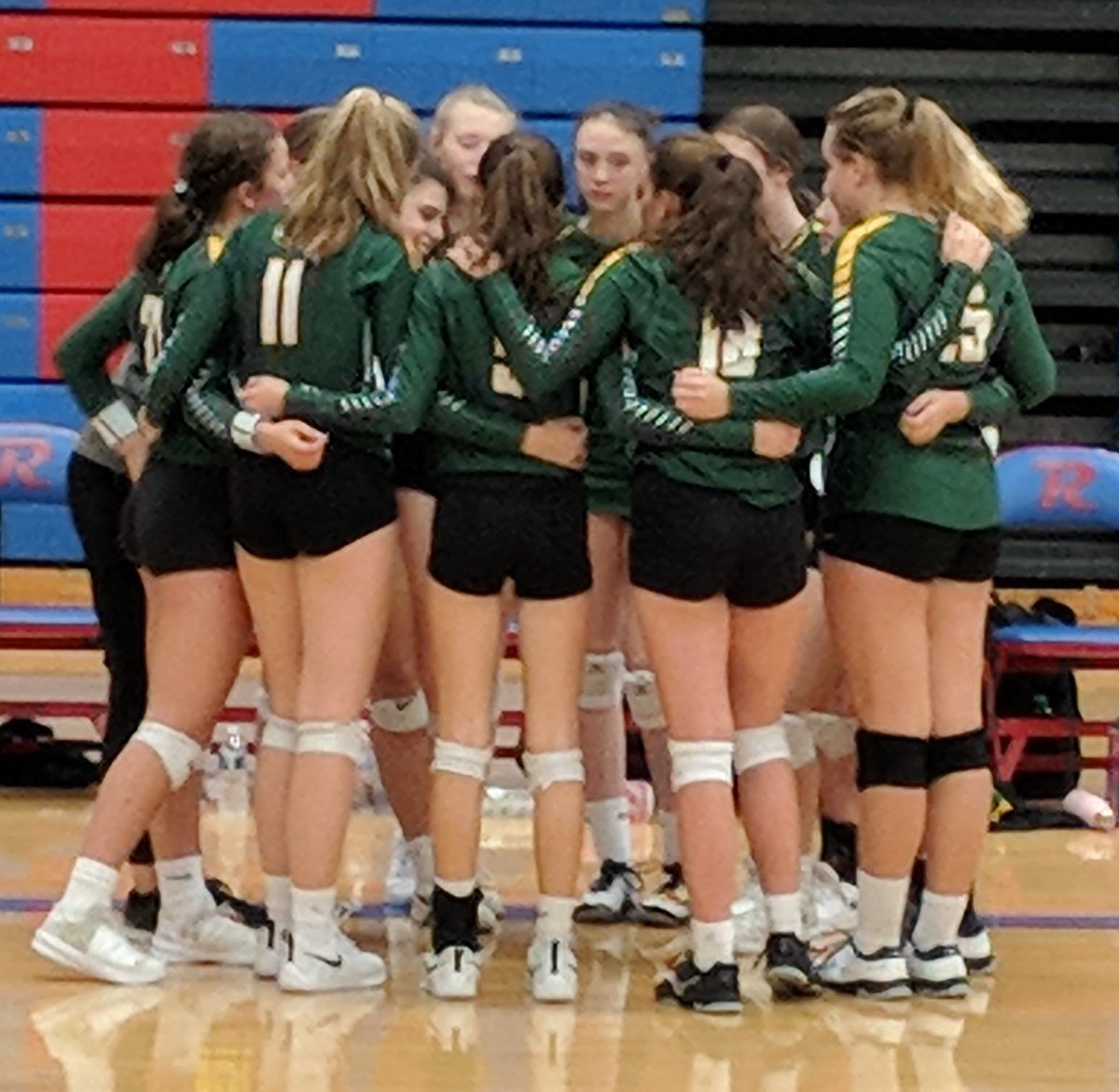 Congrats to the Medina Junior Varsity Team for pulling out the Big W! A great way to end the season! 🏐🐝