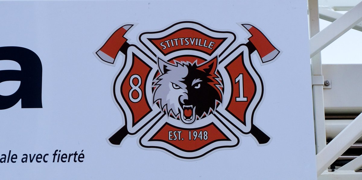 EAdamsPolicy's tweet image. TY to all of the volunteers and #firstresponders that came out to support the runners in the #9runrun! @OttFire @OttawaPolice @OttawaParamedic