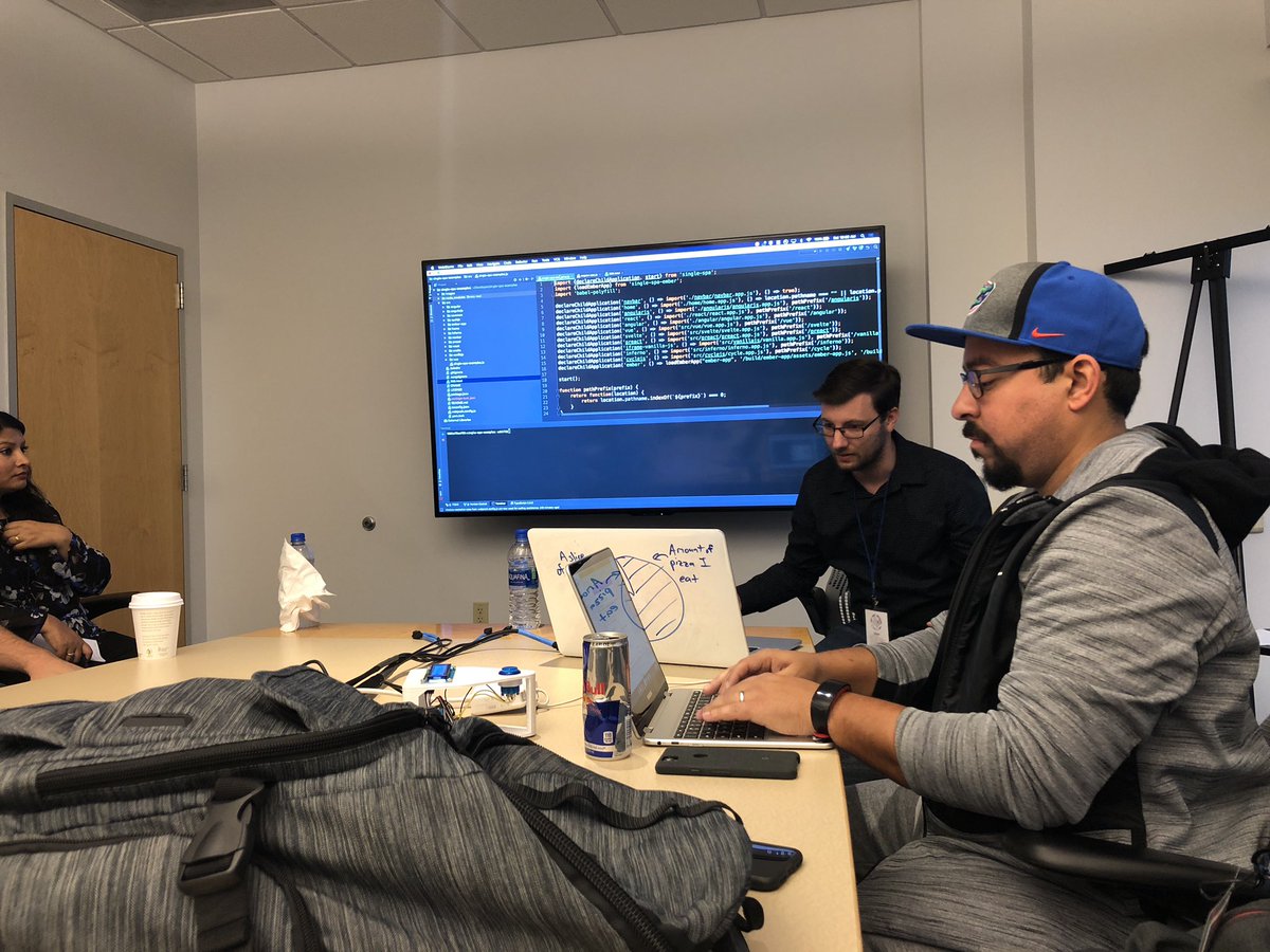 BraydonCoyer's tweet image. Micro-frontends! #DevFestWeekend2018