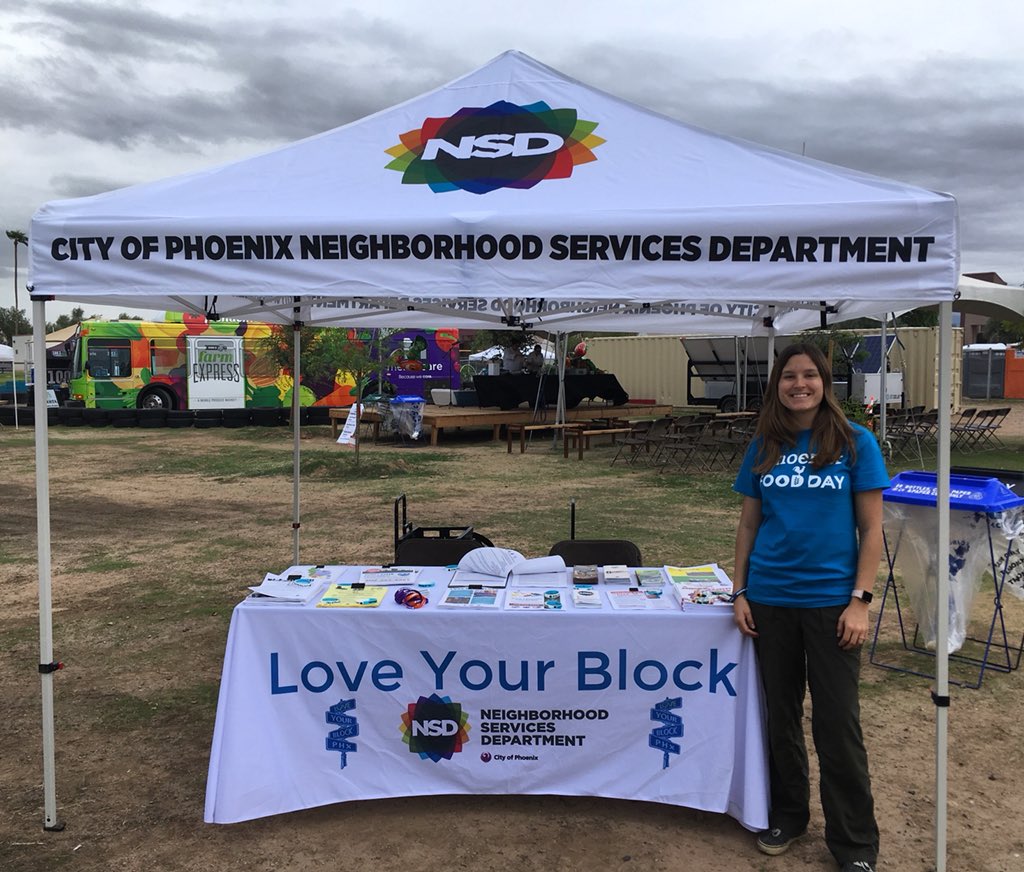 loveyrblockPHX's tweet photo. Love Your Block is at Phoenix Food Day! Come out to learn about the benefits of eating healthy and what we do at the City of Phoenix Neighborhood Services Department. 

Location: Cartwright Community Garden, 51st Ave. &amp; Glenrosa https://t.co/xJdARuo59t