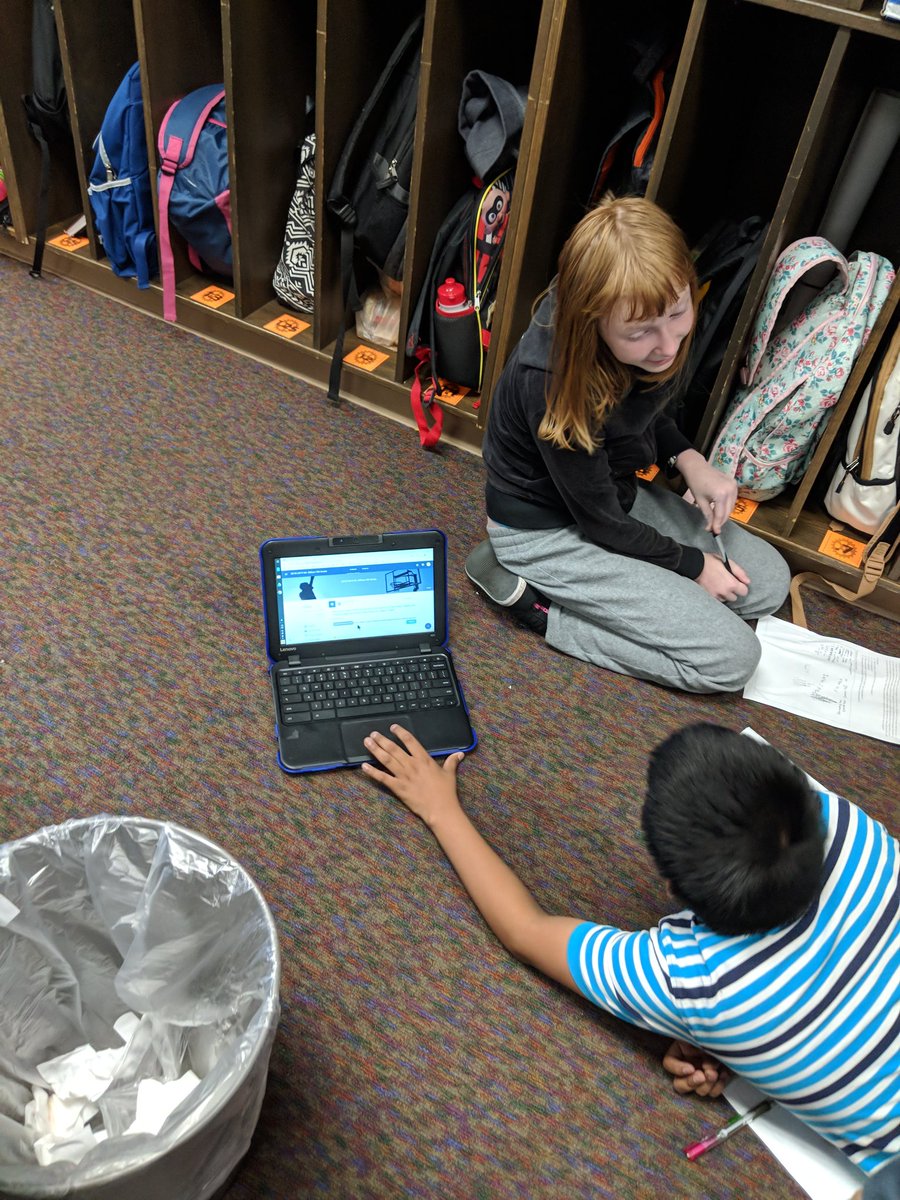 Gilliam2009's tweet image. Friday before break = Robot mission! Motors are no longer communicating to each other. How far is one revolution? How do you get it to move forward? How far do you need to go? #programming #scienceinmath #goingtomars @SFE_3820