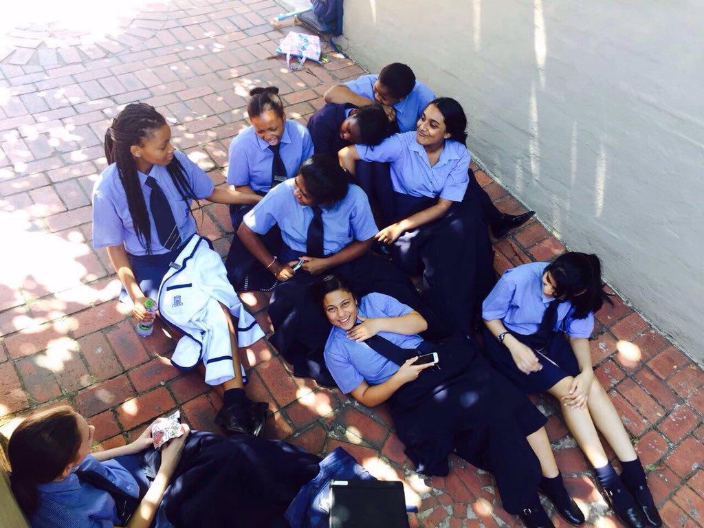 yola_myeza's tweet photo. It’s been a year 💙 . We were so ugly lol https://t.co/oSdh08j6uS