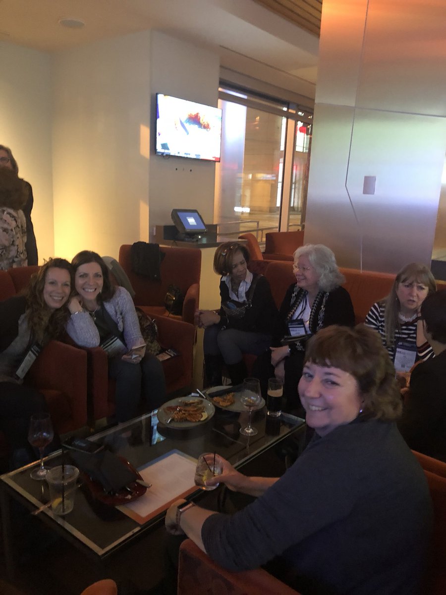 daniska66's tweet photo. Relaxing and sharing great company after a great first day of #fnce with my CNM colleagues #cnmdpg https://t.co/tHWI6TxsXx