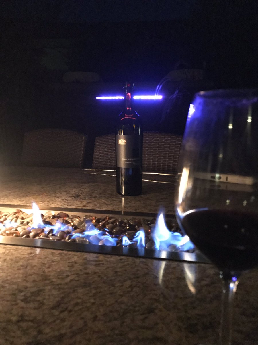 bryanbsnrn's tweet photo. Just chillin’ on a Saturday night with someone special and Hess Small Block Reserve Cabernet Sauvignon #HessCollection #Wine #winelovers #happyplace https://t.co/Rd9w0GTl9e