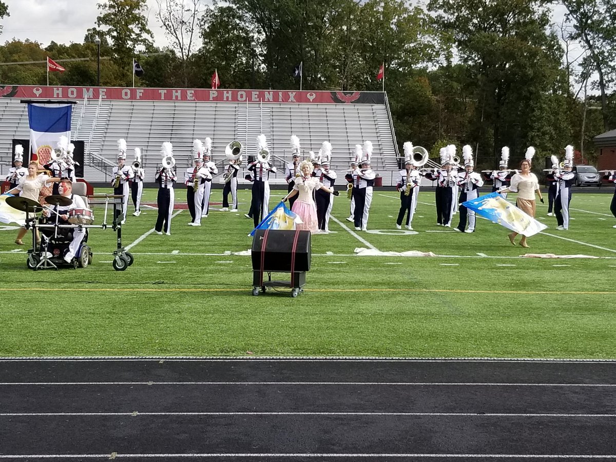 LHS Color Guard tweet media