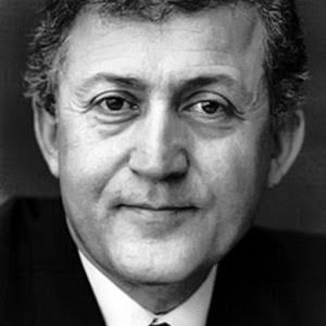 İnsan malzemeniz iyi ise kötü sistemle de iyi sonuç alabilirsiniz. Ama kötü ise yapabileceğiniz en akıllıca şey, o insanları en iyi sınırlayacak sistemleri bulmaktır.
#AhmetTanerKışlalı
<a href="/ATA_fusun/">füsun</a> <a href="/Esiniffo/">☪ esin ATA ☪ ®</a> <a href="/EvitanNeslihan/">Nesli</a> <a href="/e_bulutbeyaz/">MineMZLM🇹🇷</a> <a href="/pomeryan/">Pomeryan</a> <a href="/vdemirbey/">Veli Demir</a> <a href="/lazurii_53/">Hatice</a> <a href="/TC_Seri/">Şeri 🦋♥️</a>