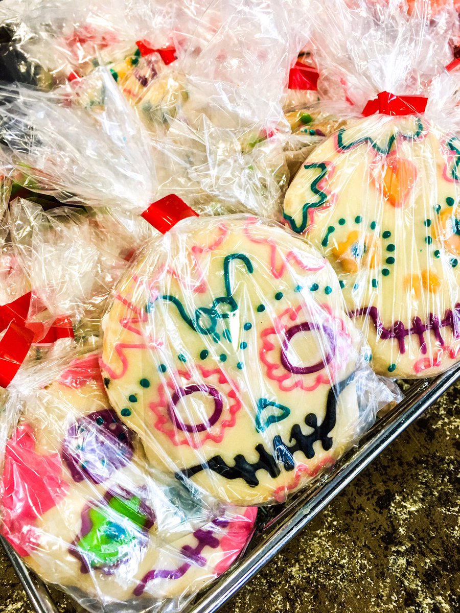 Went for lunch, left with cookies! @uwesbakerydeli #diadelosmuertoscookies #germanbakery #moderncountryliving