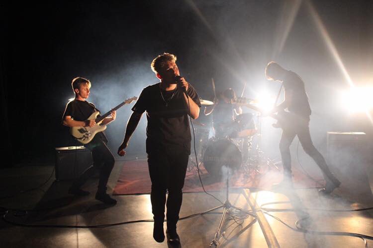 JohnOxley777's tweet photo. Open @Spotify And discover this brilliant ( Debut EP #UNCENSORED 
By the magnificent #LeadColouredRiver ( @LCRband )
Four - Piece Alternative / Indie Rock Band From Cardiff!
4 fantastic songs!
https://t.co/leC4OmbmYB https://t.co/0MGTkdJN0m