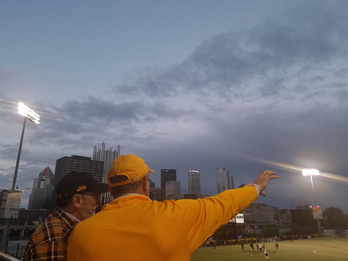tkailsmith's tweet photo. Energy @highmarkstadium for Pittsburgh @RiverhoundsSC is electrifying!
#FillTheMark @Tuffy_Shall @WayneDFontana @billpeduto @danielgilman https://t.co/dGFTmo5tgG