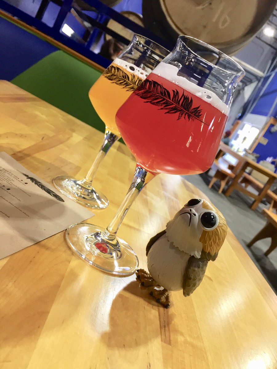 MiCorazonMiAmor's tweet photo. Foeder Porg @fremontbrewing Black Heron Lounge for Dark Star variants #bottlerelease #adventuresofporg #porgalert #porglife #beerporg #porgnation #porgstagram #porgsinpublicplaces #pnwbeer #porgs #seattlebeer #WAbeer #craftbeer #WABL #cascadiabeer #fremont #fremontbrewing https://t.co/0dhx33VF5V