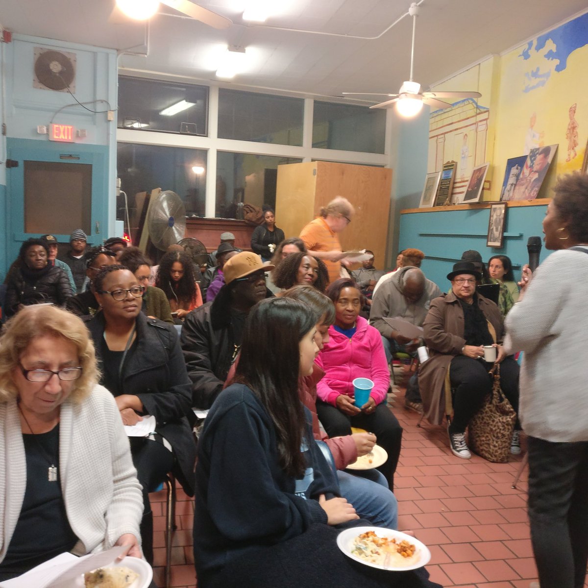 Met_Council's tweet photo. Tenant Assembly getting started. We are stronger when we fight together statewide #tenantpower #UniversalRentControl https://t.co/KvY54vmDgA