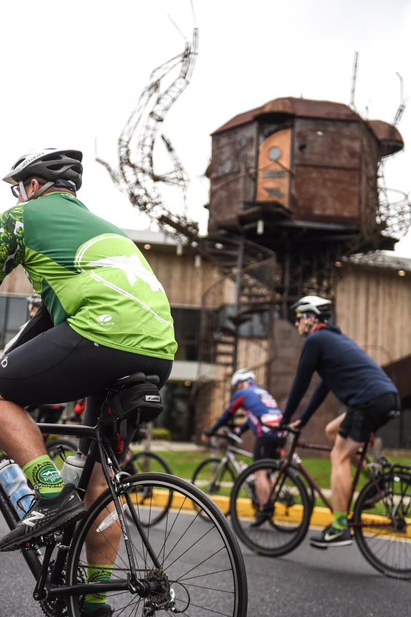dogfishbeer's tweet photo. 898 riders from more than 12 states rode in the 1st annual #DogfishIPA today! Thx to the riders, sponsors, volunteers & our awesome co-workers, we raised $30,000 for @UrbanBikeDE & @SussexCyclistsβand we had a ton of fun doing it! See you next year! π΄ββοΈπ»π΄ββοΈ #BeerAndBenevolence https://t.co/uEDhVZUv0Z