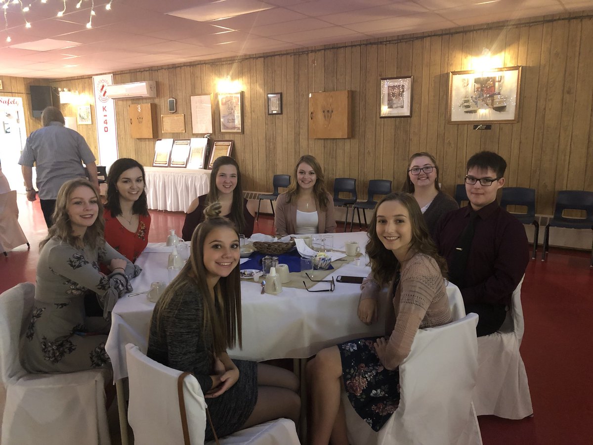 LCollegiate's tweet photo. LC Student Leaders attending the Lewisporte Collegiate Scholarship Fundraising Gala. https://t.co/uchtrSofMT