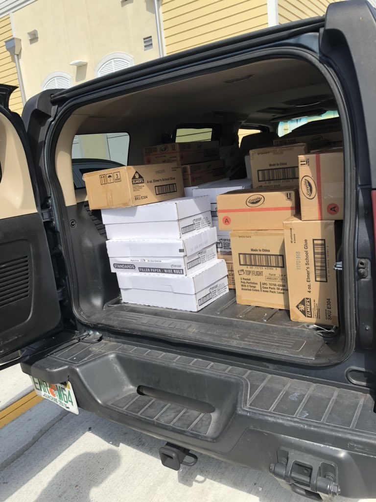 MissLizS8's tweet photo. Went to the #ToolsforSchools event today and were able to pick up many school supplies donated to #RoyalPalmSchool   Thank you to all the volunteers who filled up the cars and to Jose, @mollouucf @BMegDavis for making this happen! https://t.co/BYaHh0vOLd
