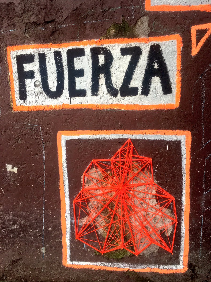 ResilienciaCDMX's tweet photo. La segunda parada de la #RutaResiliente termina con un mural construido a partir de los conceptos propuestos por la comunidad de la colonia Tránsito.
🇲🇽🤝↗️ #ResilienciaEnlaCiudad https://t.co/Xhp1YbEQ72