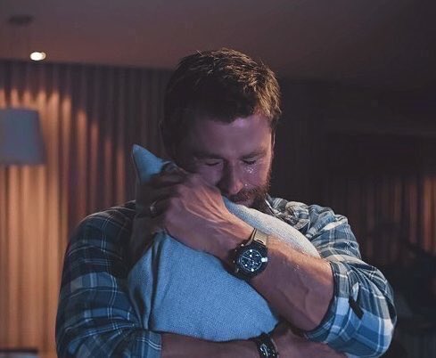 ÅSƑRIƊ H. (@ilostvalkxrie) on Twitter photo 