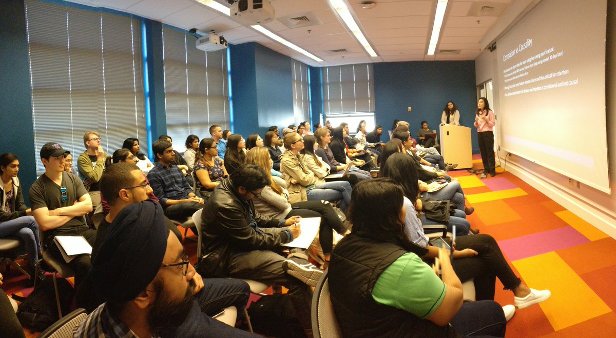 havanagrawal's tweet photo. What a fantastic turnout! #wids #widsseattle #datascience https://t.co/u2qOAyVXph