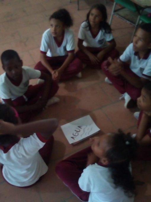 realizando charlas sobre la educaci&oacute;n ambiental   @SENA- CFMA https://t.co/I2B8up2JUS