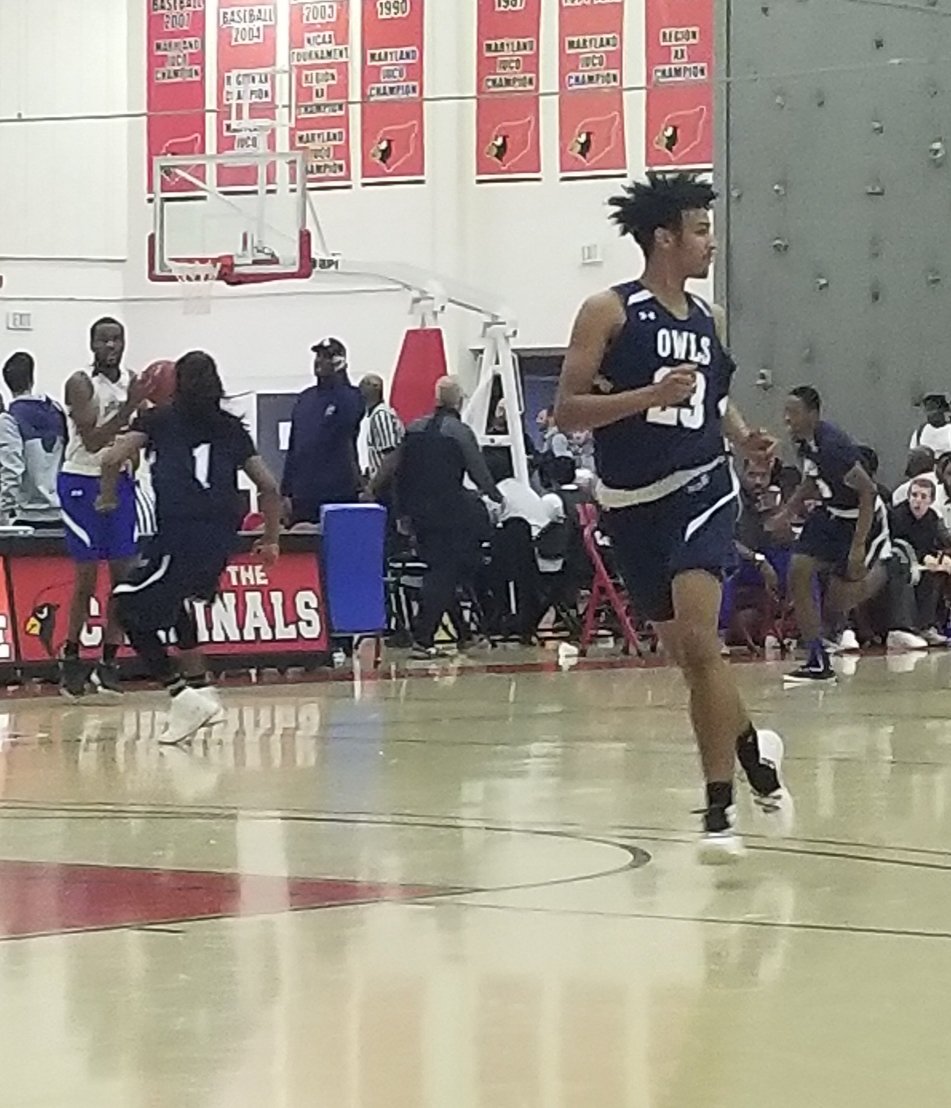 DMVBBAcademy's tweet photo. I had To Sneak Up On @MJAYW99 Today In Baltimore.. You Never Know When I'm Gonna Show Up.. @MbbPgcc @PGCCOWLS Should Be Pretty Dang Good This Year.. Keep Grinding Coach.. #BeGreat #StayFocused #GetGoodGrades https://t.co/l2P0dBopRn