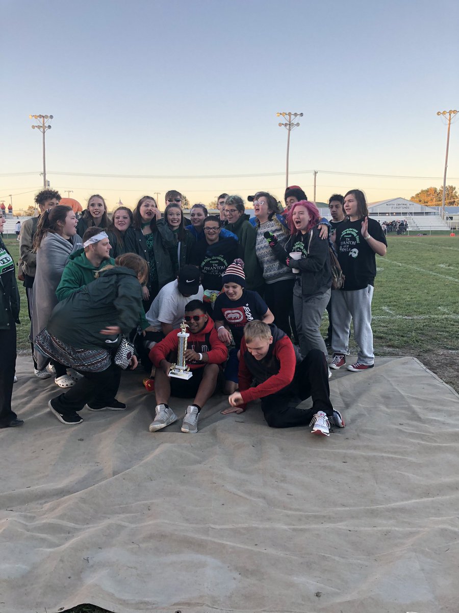 Lafayette_Bands's tweet photo. Today the Irish Pride achieved something that hasn’t been done by an LHS band in decades! Congrats on the second place finish at Trenton Band Day! Congrats to the Irish Pride Color Guard on a 1st place finish in the indoor competition!!!! #SJSDproud #LHSirish #NorthsidePride https://t.co/42FpkDykH3