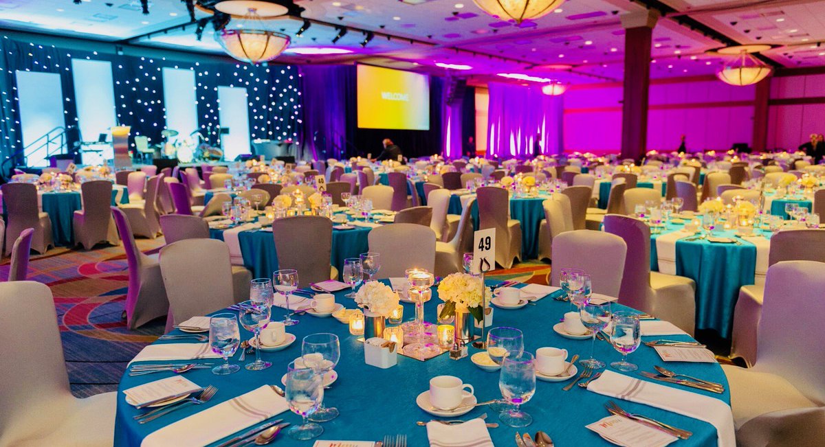 Congrats to this year's <a href="/IBAOntario/">IBAO</a> Awards of Excellence Winners <a href="/mitchellwhale/">0xMitchell</a> @_medward_ <a href="/brokerteamins/">@brokerteamins</a> <a href="/IBAHamilton/">IBAH</a> <a href="/AshleyManti/">Ashley Manti</a> <a href="/AdamVeldpaus/">Adam Veldpaus</a> #IBAO18