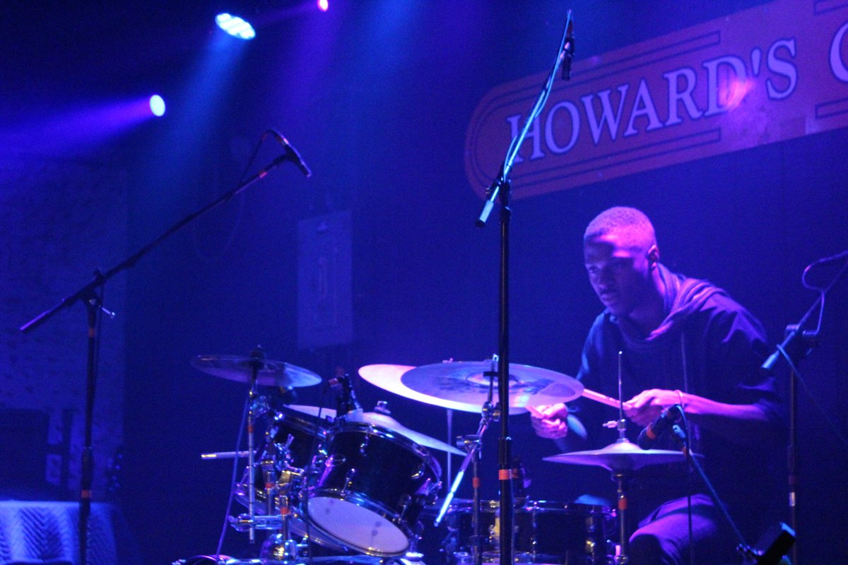 One last song from <a href="/hollywooodjets/">The Hollywood Jets</a>!
Nothing like some rockabilly revival to kick off #BattleOfTheBands!