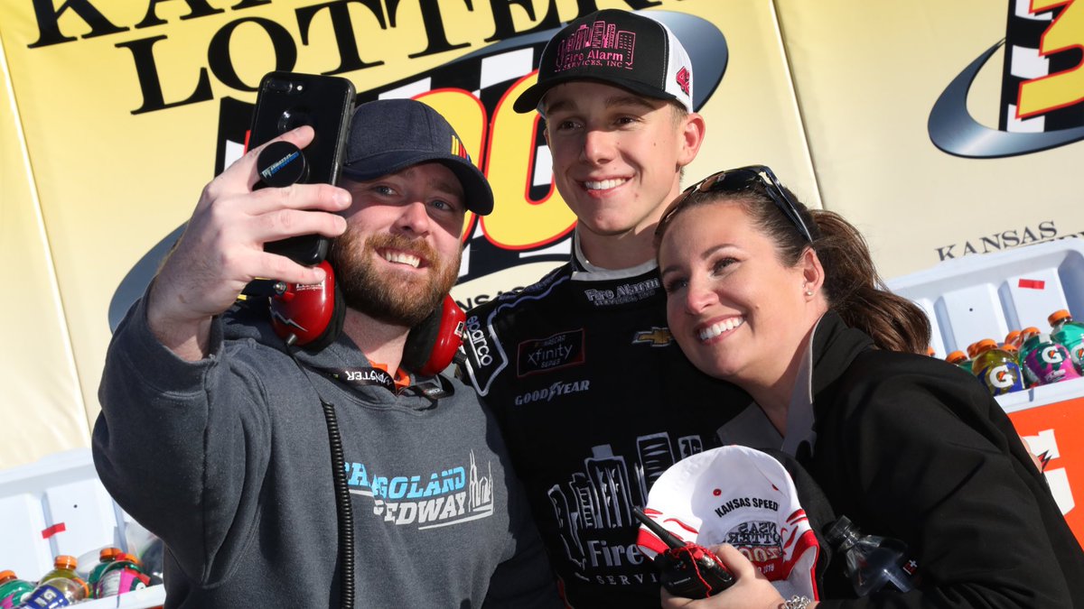 Oh, just a Victory Lane selfie between friends. 

Congrats, @JHNemechek on the big W at @kansasspeedway today! 🏁 

#NASCAR #KSL300