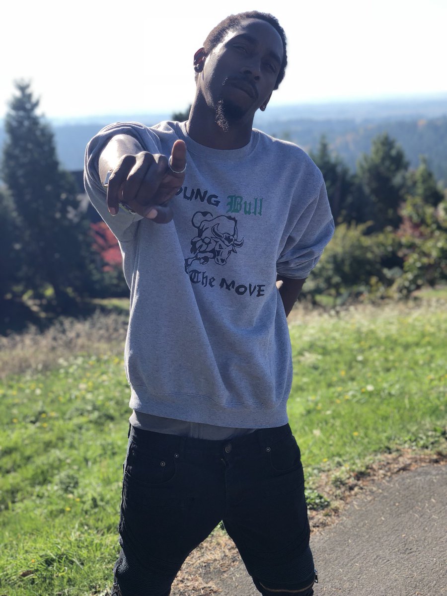 BlaccTheKidd's tweet photo. Photoshoot is in the books. #Next video shoot next week. #New #Music Coming #Soon #GodFirst #LetsUnHooK #NoHooKsMuzic #NoHooKsPromotions #UpNow https://t.co/r0iWTMLvr8