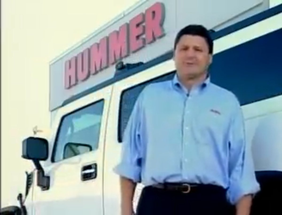 tomfelipeperez's tweet image. Entrenador rudo, vehículo rudo ⁦@PabloViruega⁩ ⁦@LaloESPN⁩ 💪#NCAAxESPN #MSSTvsLSU