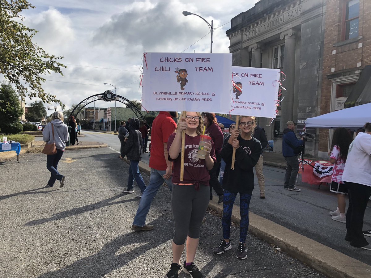 COBlytheville's tweet photo. Photos from the 38th Annual Blytheville Chili Cook-Off 2018 hosted by Main Street Blytheville in Historic Downtown Blytheville. Please tag yourself and your loved ones in the photos and share them with your friends! #ChiliCookOff2018 #Blytheville #DowntownBlytheville #HarvestTime https://t.co/9yQPZtdJOD