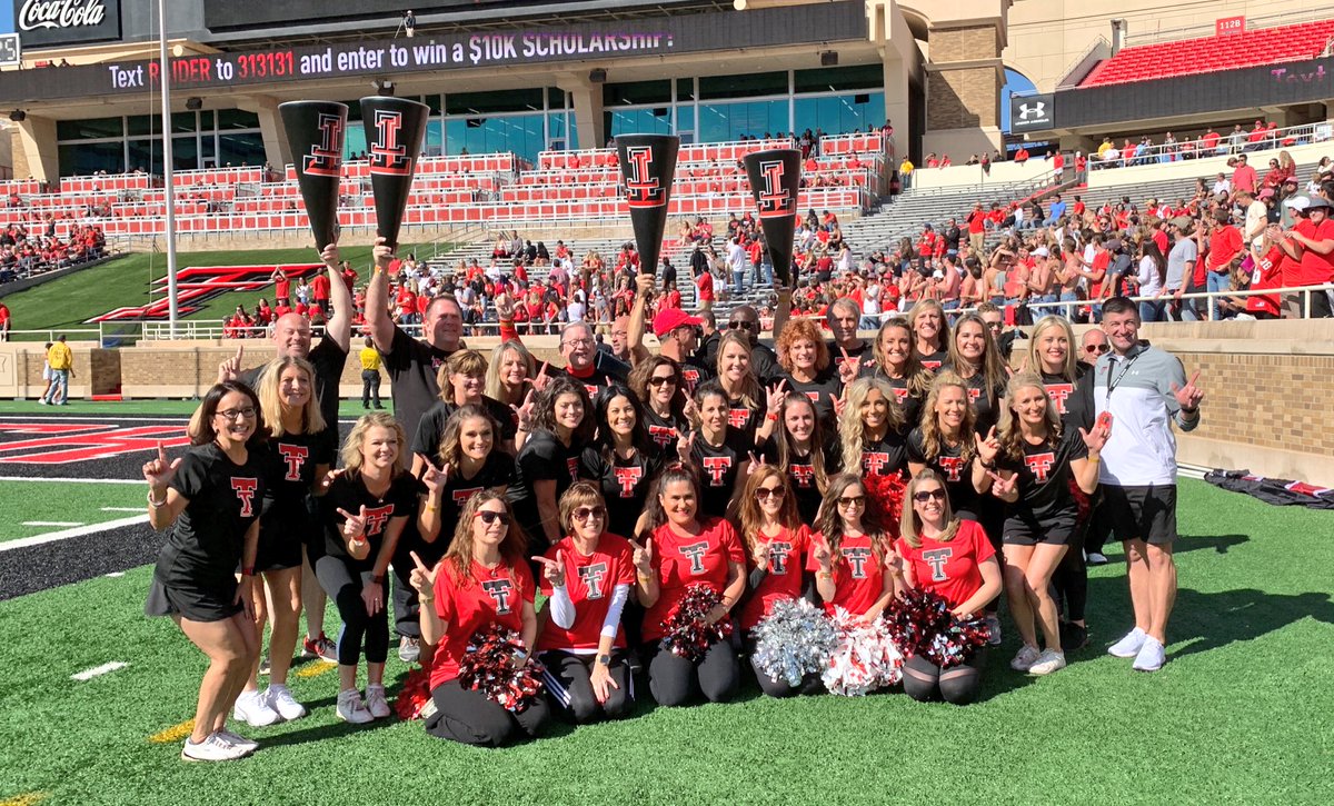 TTU_Spirit's tweet photo. Had a great time with our #Alumni Cheer &amp; Pom on the sidelines with us again at today’s game! #fam #homecoming2018 https://t.co/NlL6imLxre