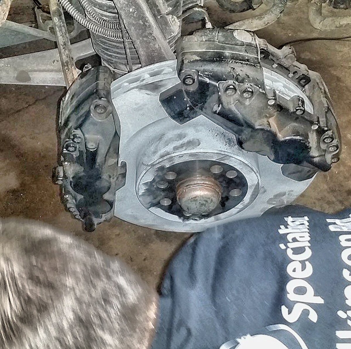 RainWorksAuto's tweet photo. This is @RainWorksAuto user's appreciation about, #DirectToHome Services makes our customer happy. #WonderfulSunday  
Service team were very good in prompt responding to our customer #MercedesBenz #Maybach brake fade problems and attending. https://t.co/Lnkz4eWKhx