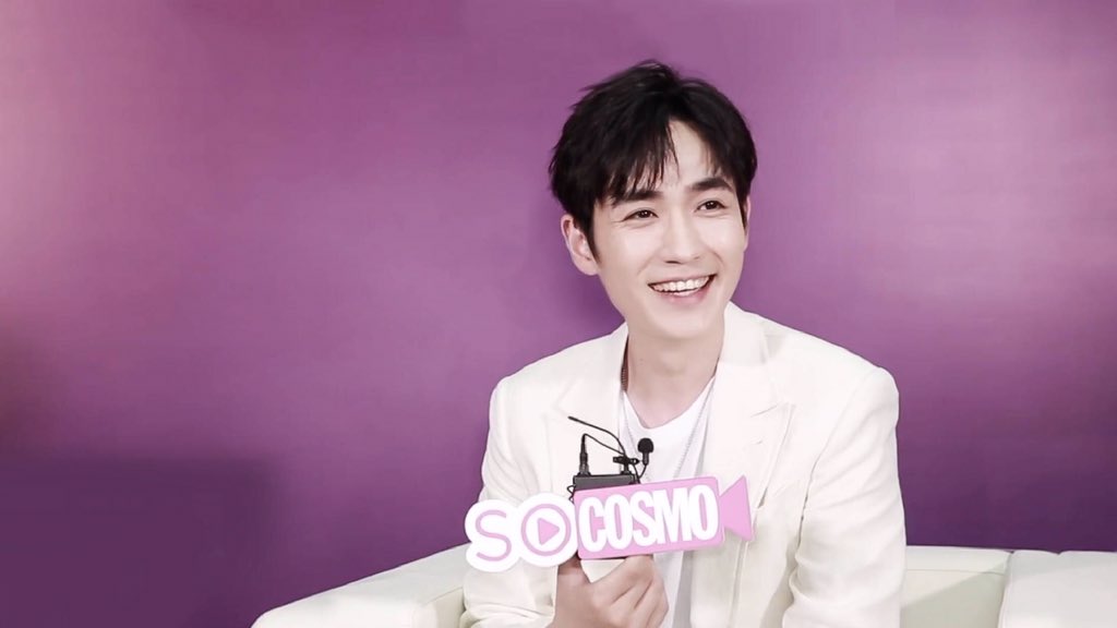 jungtieulynk's tweet photo. [ PHOTO #朱一龙 #주일룡 #CosmoInterview ] 
👇🏻👇🏻👇🏻👇🏻👇🏻👇🏻
Full link video : https://t.co/qWKaM6f5Xo https://t.co/c0ee9nJHOG