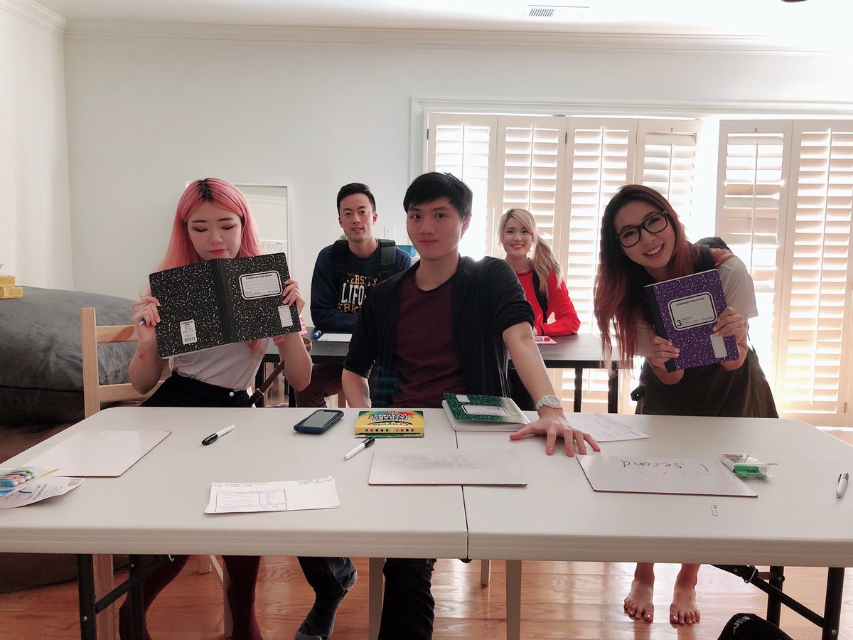 JUST FRIENDS HIGH!!!!!! *bell rings*

twitch.tv/boxbox