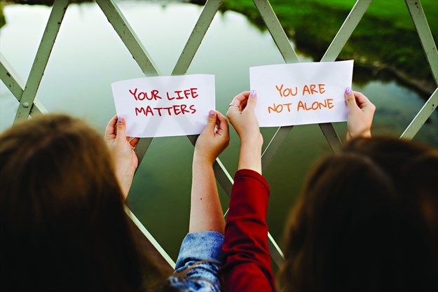 MHCC_'s tweet photo. Uplifting messages to be posted to bridges in region as part of "Bridges of Hope" campaign started by local high school students https://t.co/XuZ6M2VCjZ via @wlchronicle #sharehope https://t.co/WV4BKkIDAF