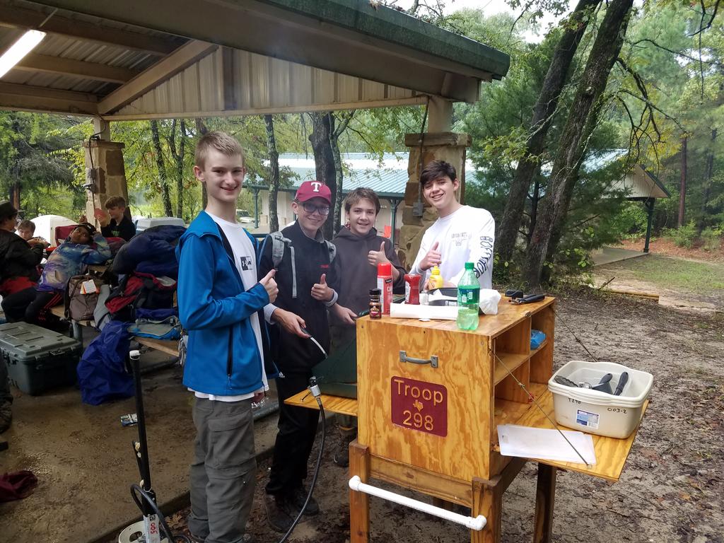 Troop298's tweet image. Boys working on dinner. Everybody is real hungry now. #Troop298