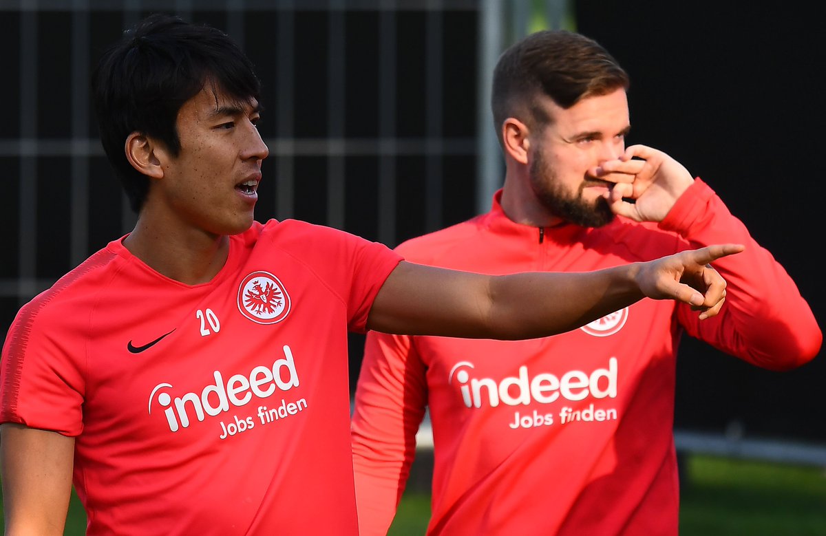 Eintracht Frankfurt Twitter वर 先週の 長谷部誠 Sge フランクフルト アイントラハト 国際aマッチ 長谷部