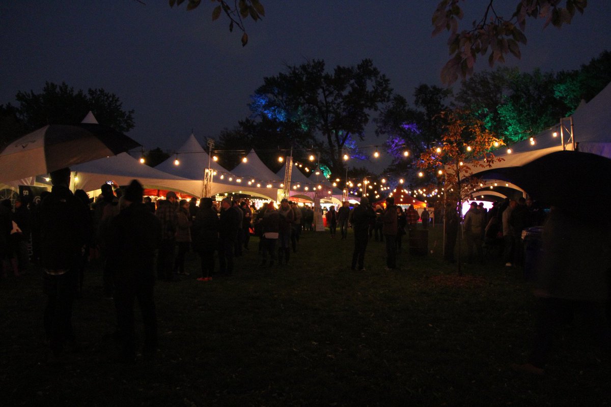 PHOTOS: Annual Windsor Craft Beer Festival Takes Over Willistead Park sta.cr/34nn2 https://t.co/DMYCVmLeom