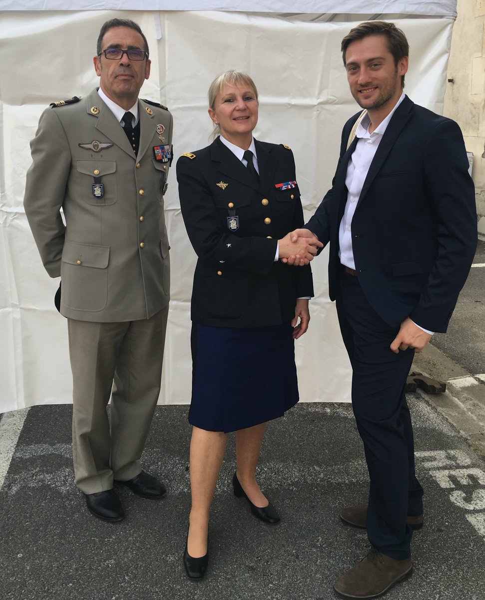 🏅 Avec une mention spéciale à <a href="/louisduroulle/">Louis Duroulle</a> pour son aide dans la conception et l'animation de ces Assises de la #GardeNationale ouvertes pour la première fois au grand public ‼️ Merci Louis pour vos idées et votre dynamisme à toute épreuve #FiersDeNosRéservistes