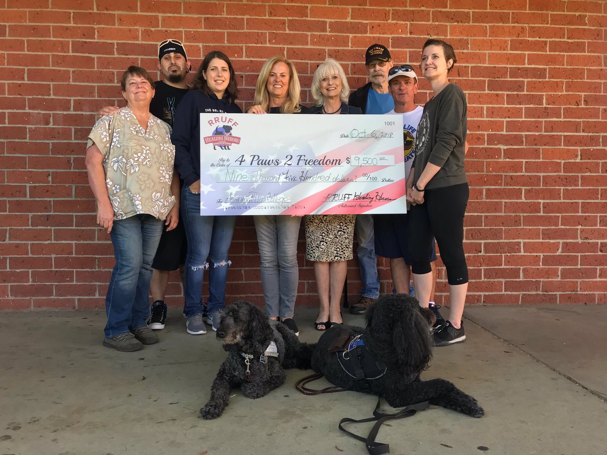 4 Paws 2 Freedom tweet media