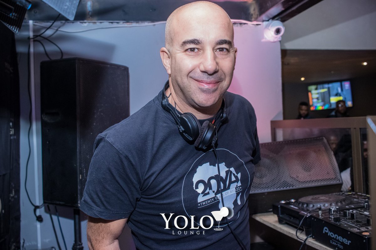NinziMoses's tweet photo. 28.09.18 | @ROCCORODAMAAL at @YOLOLounge_QTN | #eventphotograph https://t.co/DfCToVttqC