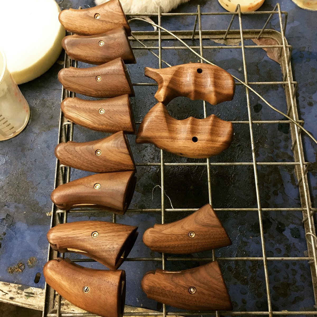 FORMstocks's tweet photo. From rifle stocks to handgun grips. #formriflestocks #smithandwesson https://t.co/Tew9GrObWA